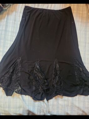 Susan Lawrence Black Pull-On Skirt with Elastic Waistband